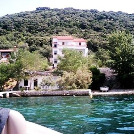 Ferienwohnung Apartman Supetarska Draga Exterior foto