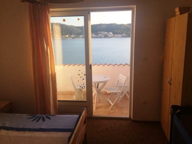 Ferienwohnung Apartman Supetarska Draga Exterior foto